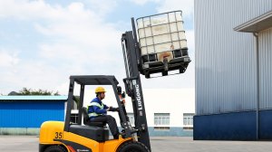 Hướng dẫn lái xe nâng hàng
